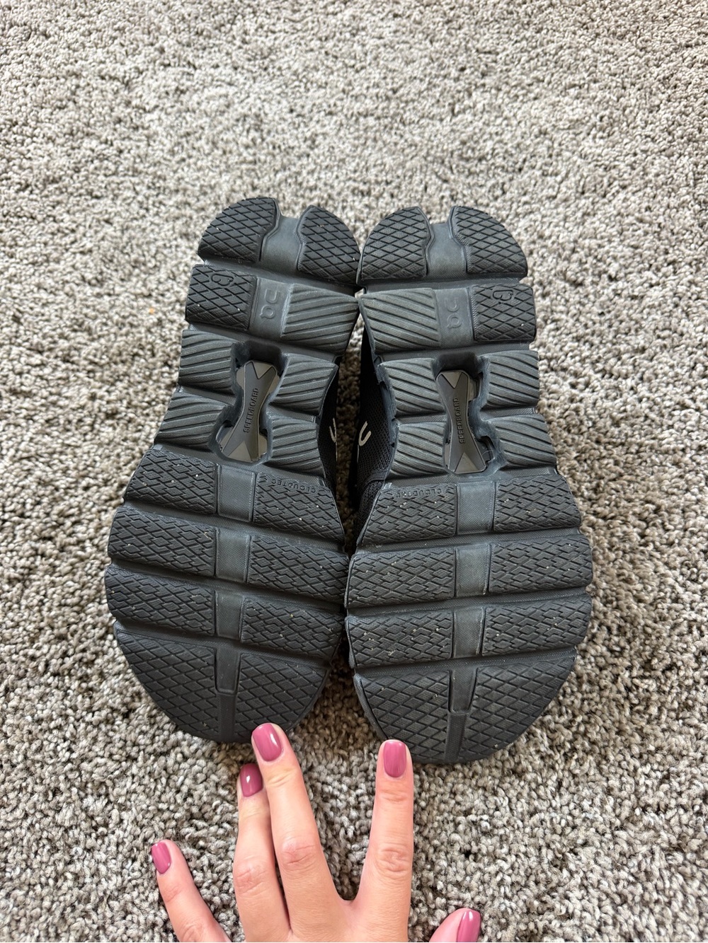 On Running Women’s Cloud X4 Sneakers - Picture 8 of 8